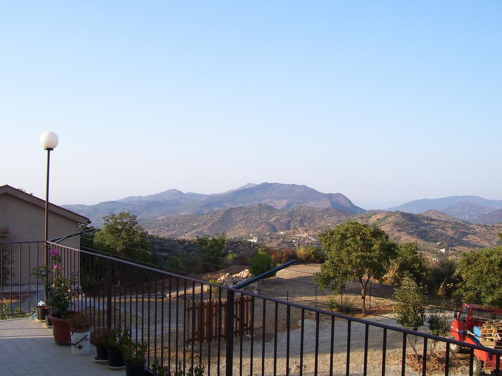 Villaggio Dei Balocchi Castelbuono  Oda fotoğraf